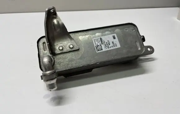 BMW 3 F30 F35 F31 Transmission/gearbox oil cooler 8607237