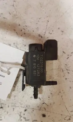 BMW 1 F20 F21 Turbo solenoid valve 70231800 7810831