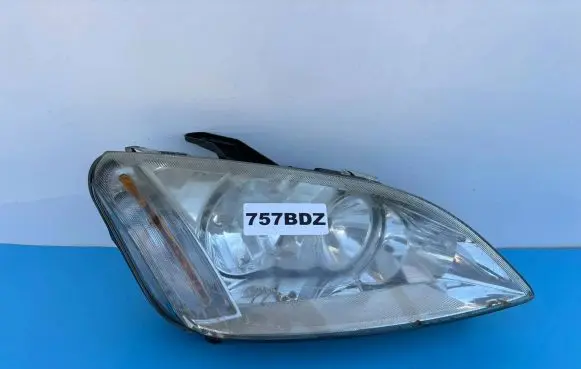 Ford C-MAX I Headlight/headlamp 3M51-13005-AH