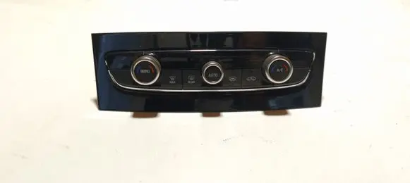 Opel Grandland X Climate control unit 98467981YX