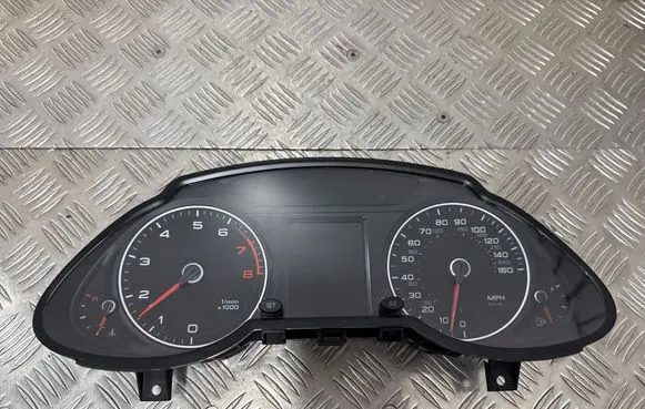 Speedometer (instrument cluster)