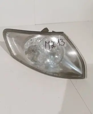 Mazda 626 Front indicator light 21061918
