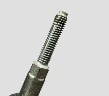 Mazda 6 Fuel Injector clamp holder