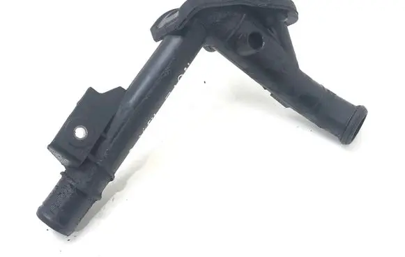 Nissan Note (E11) Engine coolant pipe/hose 8200552604 044653
