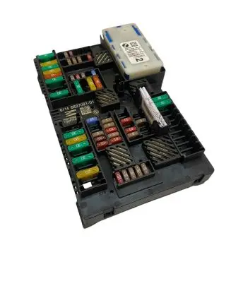 BMW 7 G11 G12 Fuse module 6837091