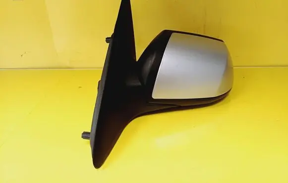 Ford Mondeo Mk III Front door electric wing mirror 014119