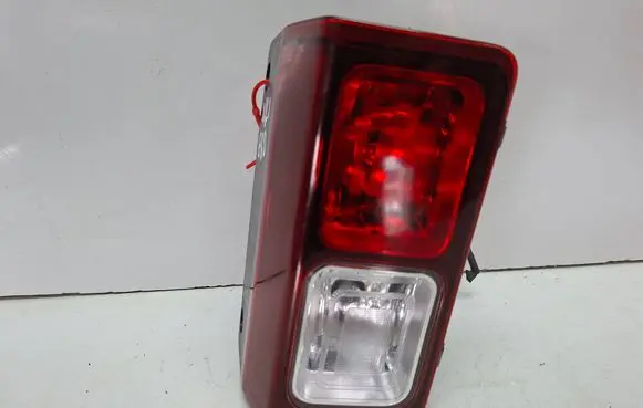 Renault Trafic III (X82) Reverse light S27612680 265548758R