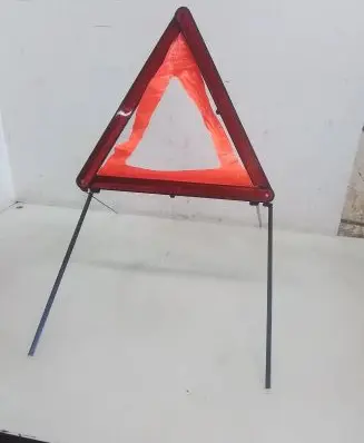 Audi A3 S3 8P Emergency warning sign 8H0860251
