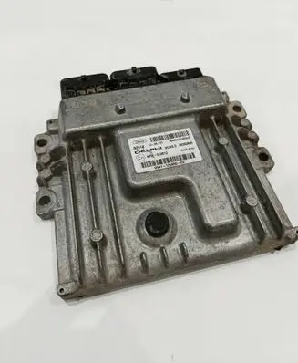 Ford Kuga I Engine control unit/module DV4112A650CG 28393846 97RI010012
