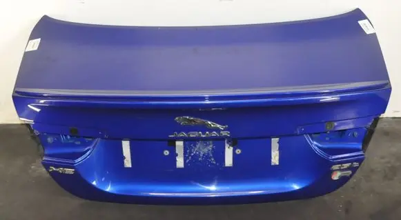 Jaguar XE Tailgate/boot cover trim set 