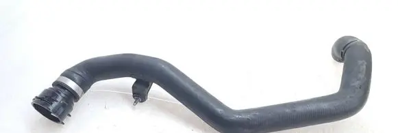 Volkswagen Touareg II Engine coolant pipe/hose 7P6122101K