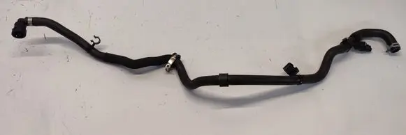 Volvo XC40 Engine coolant pipe/hose 32138061