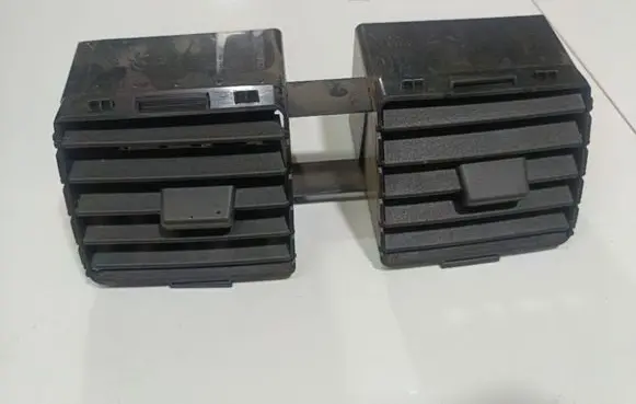 Fiat Sedici Dash center air vent grill