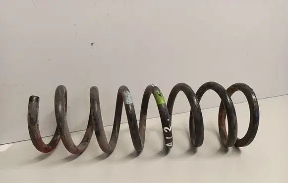 Lexus IS 220D-250-350 Rear coil spring 