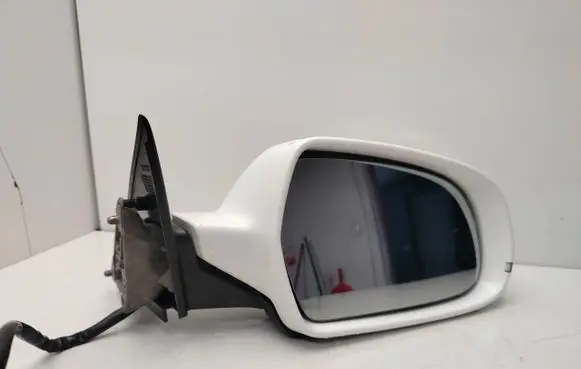 Audi A3 S3 8P Front door electric wing mirror