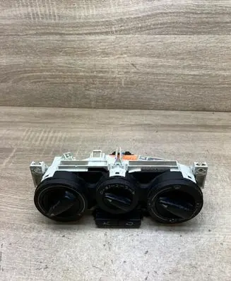 Seat Ibiza II (6k) Climate control unit 6K0820045D