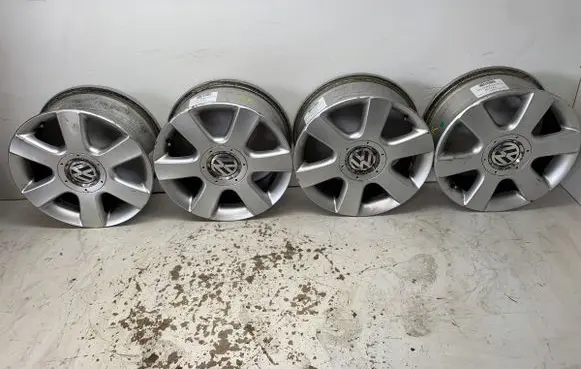 Volkswagen Golf Plus R16 alloy rim 1T0601025C