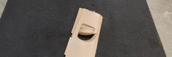 Porsche Cayenne (92A) (B) pillar trim (bottom) 106271 106273
