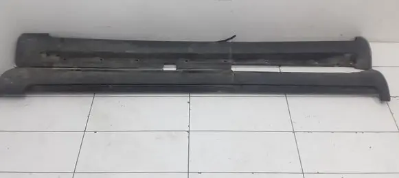 Volvo V70 Side skirt rear trim 