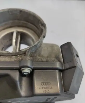 Volkswagen Caddy Throttle valve A2C53249824 03G128063A