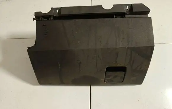 Opel Zafira B Glove box 13150268