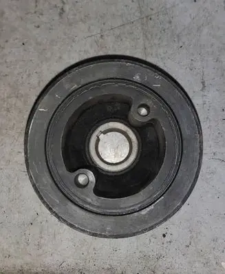 Mitsubishi Pajero Crankshaft pulley