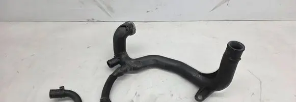 Mercedes-Benz A W169 Engine coolant pipe/hose A6402001352