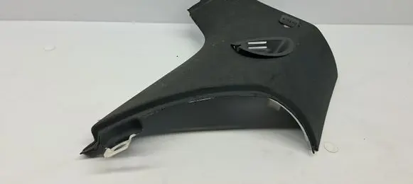 Audi Q7 4L (D)pillar trim (top) 4L0867245