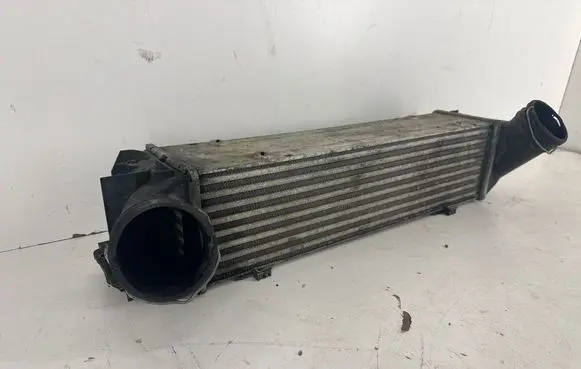 BMW X1 E84 Intercooler radiator 7378953