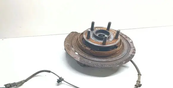Jeep Grand Cherokee Rear wheel hub spindle/knuckle 