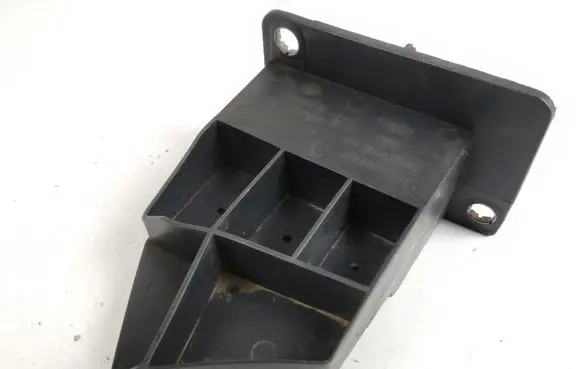 Renault Zoe Front bumper mounting bracket 620939239R
