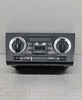 Audi A3 S3 8P Climate control unit 8P0820043A H24000264040