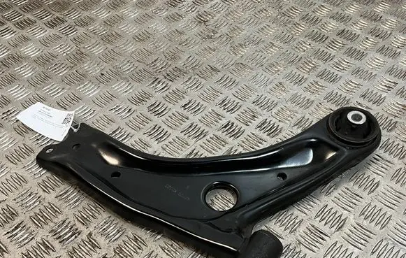 Toyota Yaris Cross Front lower control arm/wishbone 48605K0020
