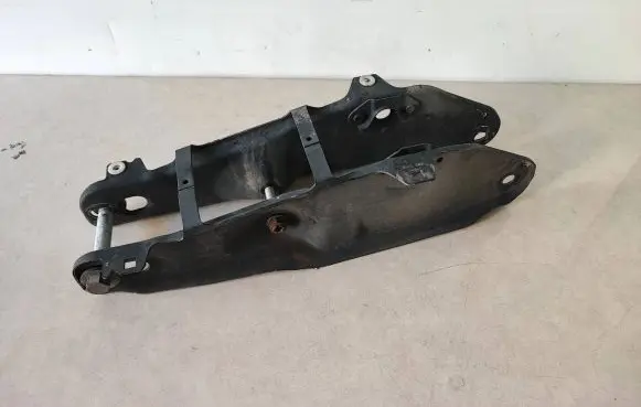 BMW 6 G32 Gran Turismo Rear upper control arm/wishbone 6861131