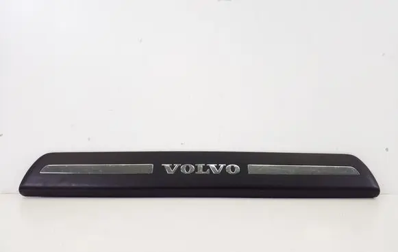 Volvo V50 Front sill trim cover 30744287