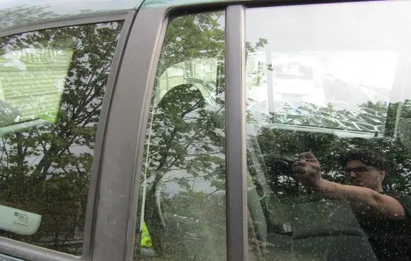 Opel Zafira A Rear side window 