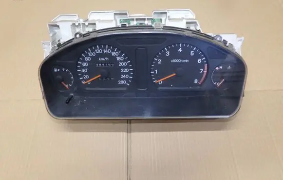 Mitsubishi Galant Speedometer (instrument cluster) MR381824