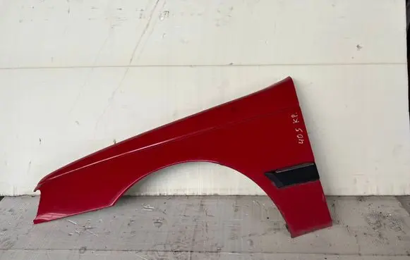 Peugeot 405 Fender