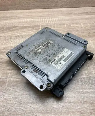 Citroen C5 Engine control unit/module ECU 9638795280 0281010371
