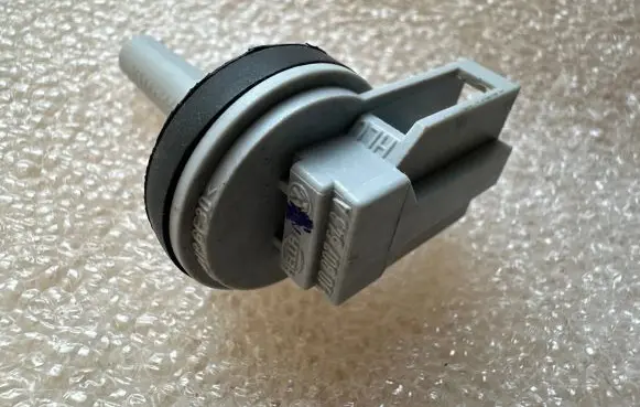 Audi A6 S6 C6 4F Interior temperature sensor 1J0907543A