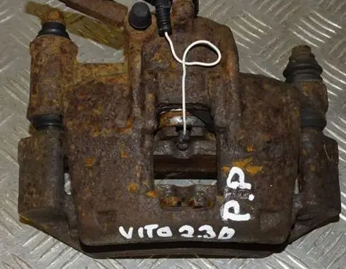 Mercedes-Benz Vito Viano W638 Front brake caliper MERCEDES_VITO_W638_2.3_D_ZACISK_PRAWY_PRZÓD