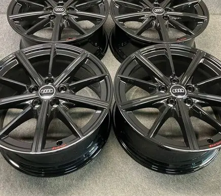 Audi A3 8Y R18 alloy rim 8Y0601025M
