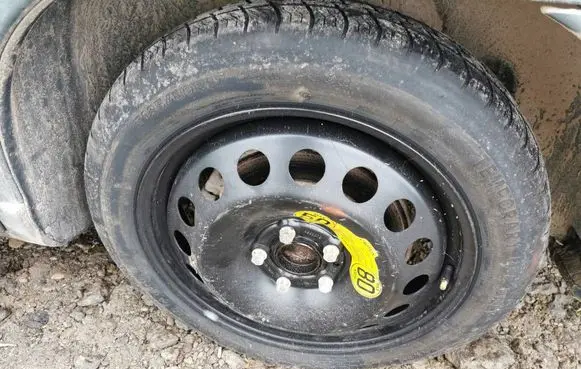 Volvo V70 R15 spare wheel 5x108
