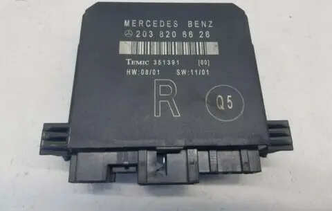 Mercedes-Benz C W203 Door control unit/module 2038206626 nr1914