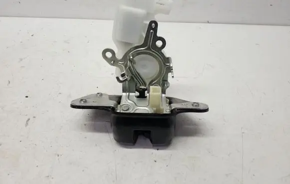 Jeep Cherokee Tailgate/trunk/boot lock/catch/latch 2185C 1120032