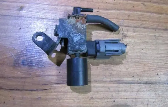 Honda Prelude Turbo solenoid valve