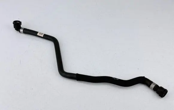 BMW 1 F20 F21 Engine coolant pipe/hose 8616530