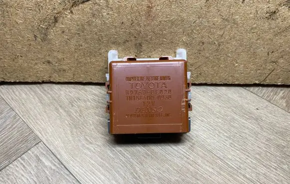 Lexus RX 330 - 350 - 400H Tire pressure control unit 897690E020 8976948090 TN1586000930