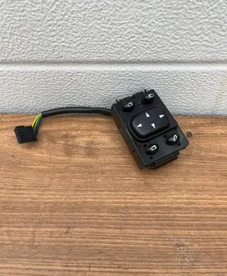 Mercedes-Benz S W220 Wing mirror switch 2208211551 03463300