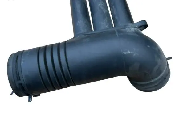 Volkswagen Golf VII Air intake hose/pipe 04E129651C